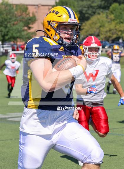 Thumbnail 3 in Buckingham Browne & Nichols @ Waltham (scrimmage) photogallery.