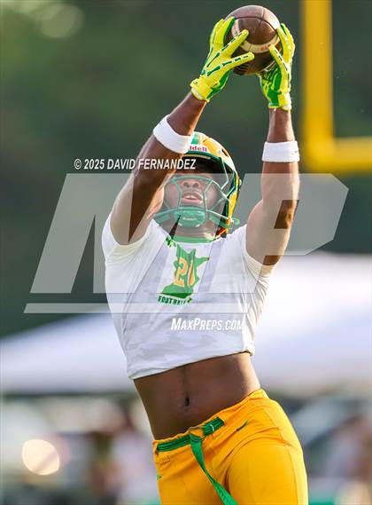 Thumbnail 2 in Rolesville @ Richmond Senior photogallery.