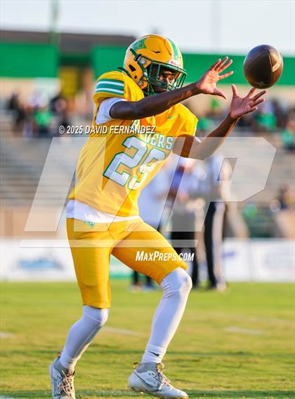 Thumbnail 1 in Rolesville @ Richmond Senior photogallery.
