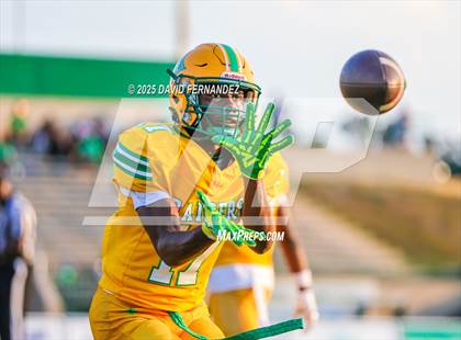 Thumbnail 2 in Rolesville @ Richmond Senior photogallery.