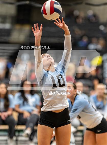Thumbnail 2 in Escalante vs. Piute (UHSAA 1A 2nd Round) photogallery.