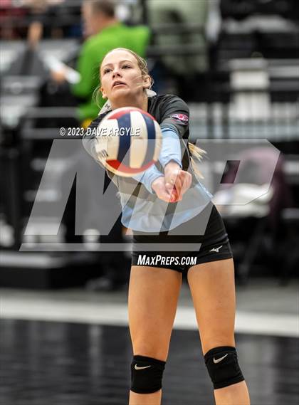 Thumbnail 2 in Escalante vs. Piute (UHSAA 1A 2nd Round) photogallery.