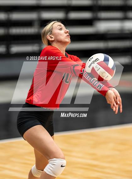 Thumbnail 2 in Escalante vs. Piute (UHSAA 1A 2nd Round) photogallery.