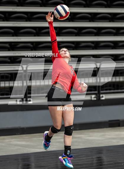 Thumbnail 2 in Escalante vs. Piute (UHSAA 1A 2nd Round) photogallery.