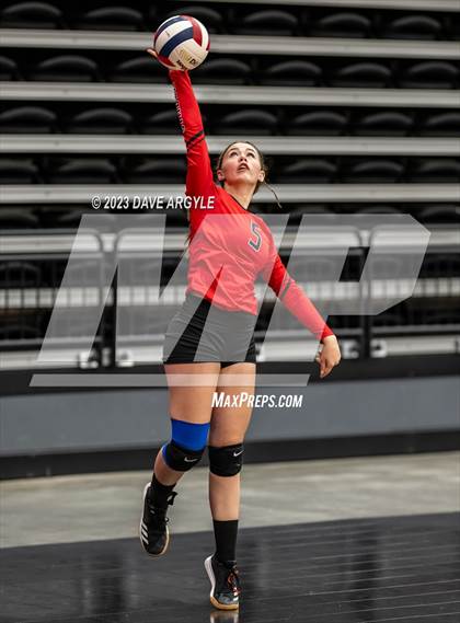 Thumbnail 2 in Escalante vs. Piute (UHSAA 1A 2nd Round) photogallery.