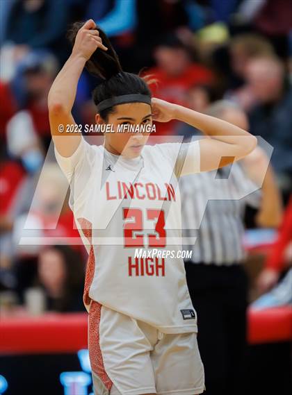 Thumbnail 2 in Lincoln High @ Gretna photogallery.