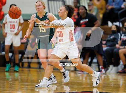 Thumbnail 3 in Lincoln High @ Gretna photogallery.