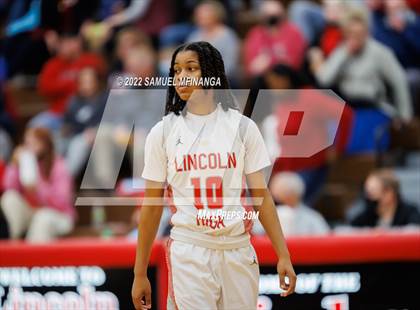 Thumbnail 2 in Lincoln High @ Gretna photogallery.