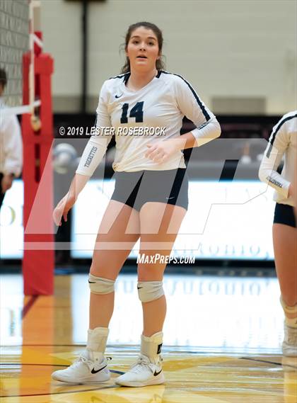 Thumbnail 1 in Industrial vs. Goliad ( UIL 3A Regional FInal Playoffs) photogallery.