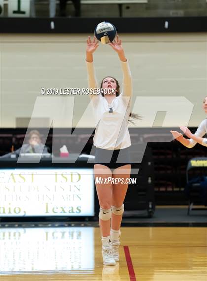 Thumbnail 1 in Industrial vs. Goliad ( UIL 3A Regional FInal Playoffs) photogallery.