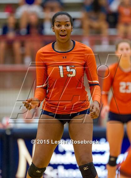 Thumbnail 3 in San Antonio Madison vs Warren photogallery.