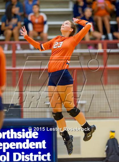 Thumbnail 1 in San Antonio Madison vs Warren photogallery.