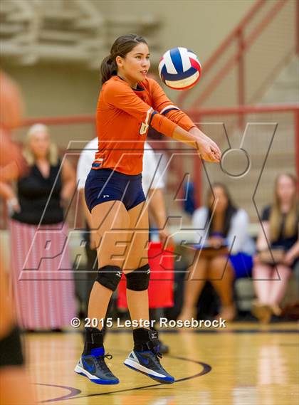 Thumbnail 2 in San Antonio Madison vs Warren photogallery.