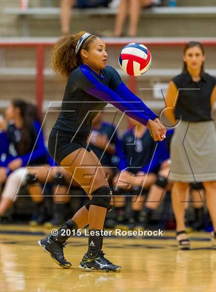 Thumbnail 1 in San Antonio Madison vs Warren photogallery.