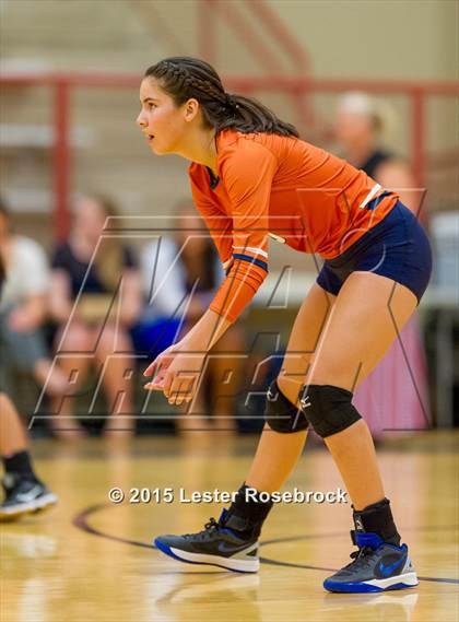 Thumbnail 3 in San Antonio Madison vs Warren photogallery.