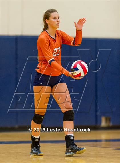 Thumbnail 2 in San Antonio Madison vs Warren photogallery.