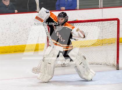 Thumbnail 3 in Beverly vs Winthrop (MIAA Division 2 North Round 1) photogallery.