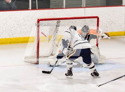 Thumbnail 2 in Beverly vs Winthrop (MIAA Division 2 North Round 1) photogallery.