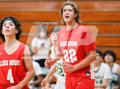 Thumbnail 3 in FR: Lodi @ St. Mary's photogallery.