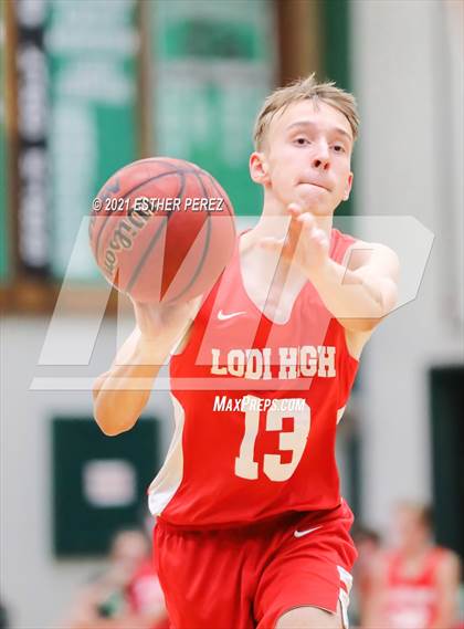 Thumbnail 3 in FR: Lodi @ St. Mary's photogallery.