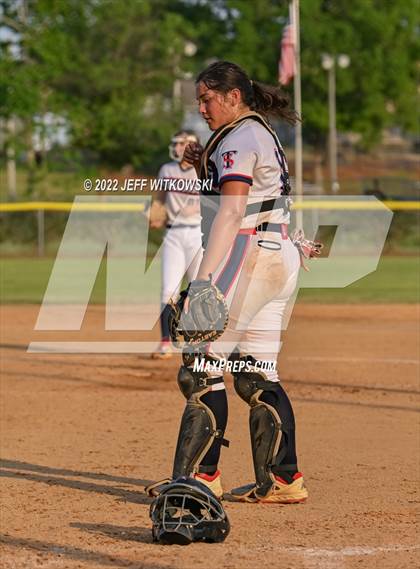 Thumbnail 1 in Pine Forest vs Terry Sanford  photogallery.