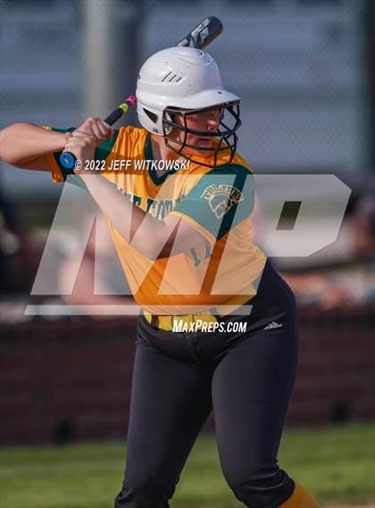 Thumbnail 2 in Pine Forest vs Terry Sanford  photogallery.