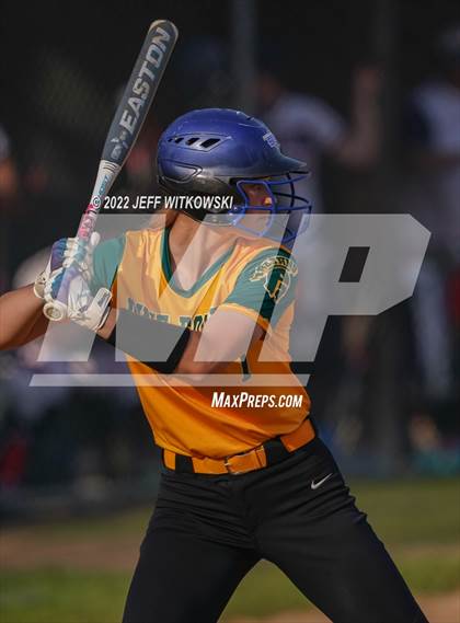 Thumbnail 3 in Pine Forest vs Terry Sanford  photogallery.