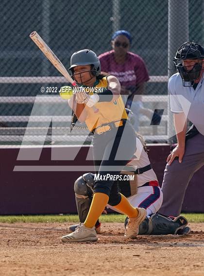 Thumbnail 3 in Pine Forest vs Terry Sanford  photogallery.