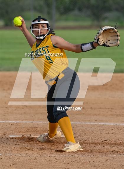 Thumbnail 3 in Pine Forest vs Terry Sanford  photogallery.