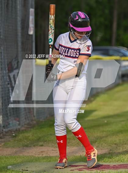 Thumbnail 2 in Pine Forest vs Terry Sanford  photogallery.
