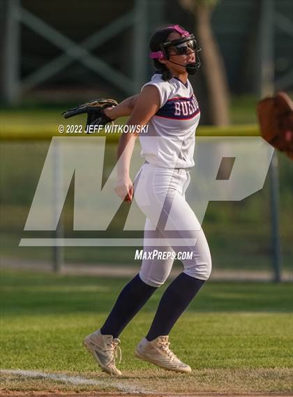 Thumbnail 3 in Pine Forest vs Terry Sanford  photogallery.
