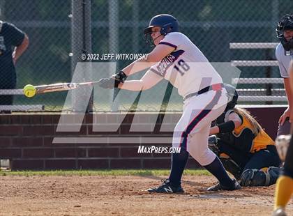 Thumbnail 2 in Pine Forest vs Terry Sanford  photogallery.