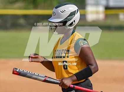 Thumbnail 3 in Pine Forest vs Terry Sanford  photogallery.