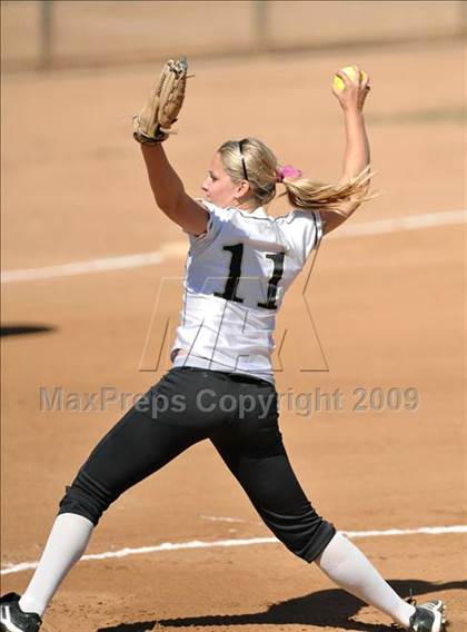 Thumbnail 1 in Palos Verdes Peninsula vs. San Clemente (Woodbridge Classic) photogallery.