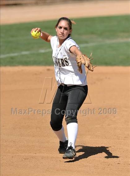 Thumbnail 2 in Palos Verdes Peninsula vs. San Clemente (Woodbridge Classic) photogallery.