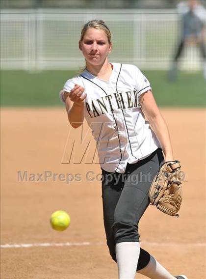 Thumbnail 1 in Palos Verdes Peninsula vs. San Clemente (Woodbridge Classic) photogallery.