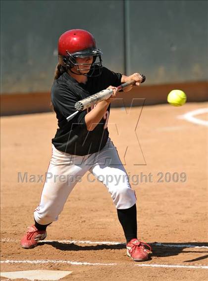 Thumbnail 1 in Palos Verdes Peninsula vs. San Clemente (Woodbridge Classic) photogallery.
