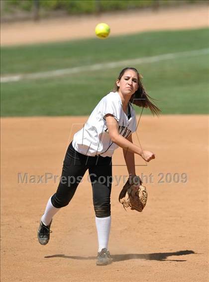 Thumbnail 2 in Palos Verdes Peninsula vs. San Clemente (Woodbridge Classic) photogallery.
