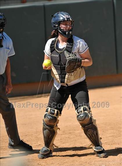 Thumbnail 3 in Palos Verdes Peninsula vs. San Clemente (Woodbridge Classic) photogallery.