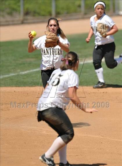 Thumbnail 1 in Palos Verdes Peninsula vs. San Clemente (Woodbridge Classic) photogallery.
