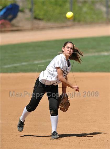 Thumbnail 2 in Palos Verdes Peninsula vs. San Clemente (Woodbridge Classic) photogallery.