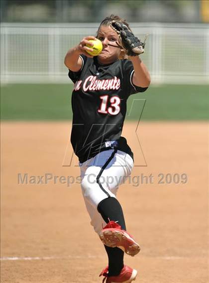 Thumbnail 2 in Palos Verdes Peninsula vs. San Clemente (Woodbridge Classic) photogallery.