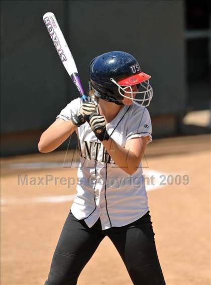 Thumbnail 1 in Palos Verdes Peninsula vs. San Clemente (Woodbridge Classic) photogallery.