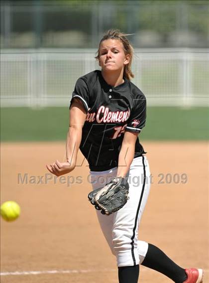 Thumbnail 3 in Palos Verdes Peninsula vs. San Clemente (Woodbridge Classic) photogallery.
