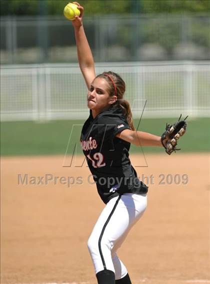Thumbnail 3 in Palos Verdes Peninsula vs. San Clemente (Woodbridge Classic) photogallery.
