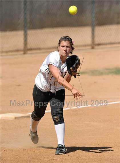 Thumbnail 1 in Palos Verdes Peninsula vs. San Clemente (Woodbridge Classic) photogallery.