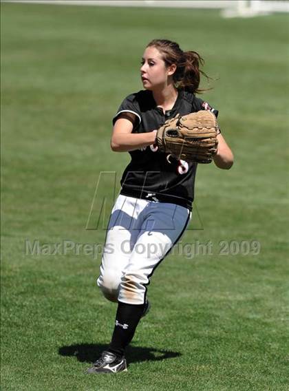 Thumbnail 2 in Palos Verdes Peninsula vs. San Clemente (Woodbridge Classic) photogallery.