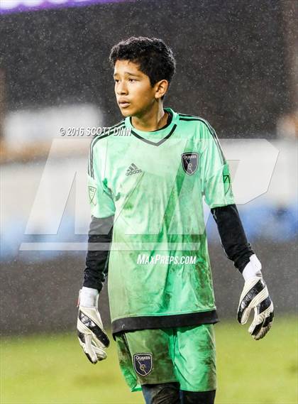 Thumbnail 1 in St. Francis vs Cristo Rey (Avaya High School Series) photogallery.
