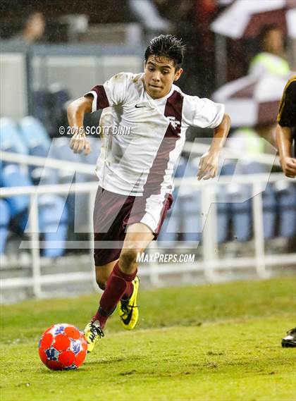 Thumbnail 3 in St. Francis vs Cristo Rey (Avaya High School Series) photogallery.