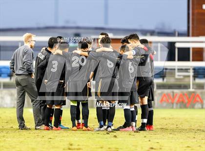 Thumbnail 1 in St. Francis vs Cristo Rey (Avaya High School Series) photogallery.